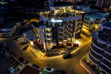 Двухместный номер Делюкс с 1 кроватью и балконом, вид на море в Отеле Kalamper Hotel & Spa